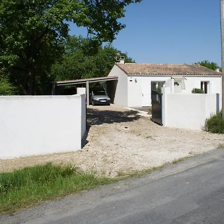Villa Vue Boisee Piscine Privee, Chauffee Et Couverte Au Chateau D'oleron *